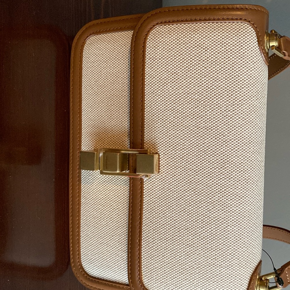 YSL Le Carre